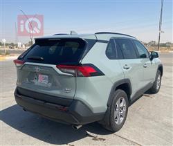 تۆیۆتا ڕاڤ 4